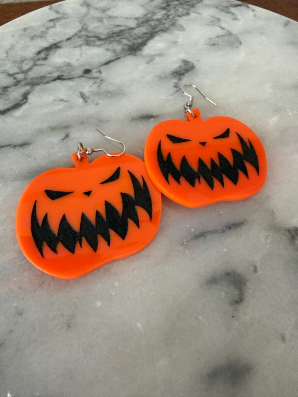 RARE The Oblong Box Shop Evil Oversized Pumpkin Dangle Earrings – Halloween